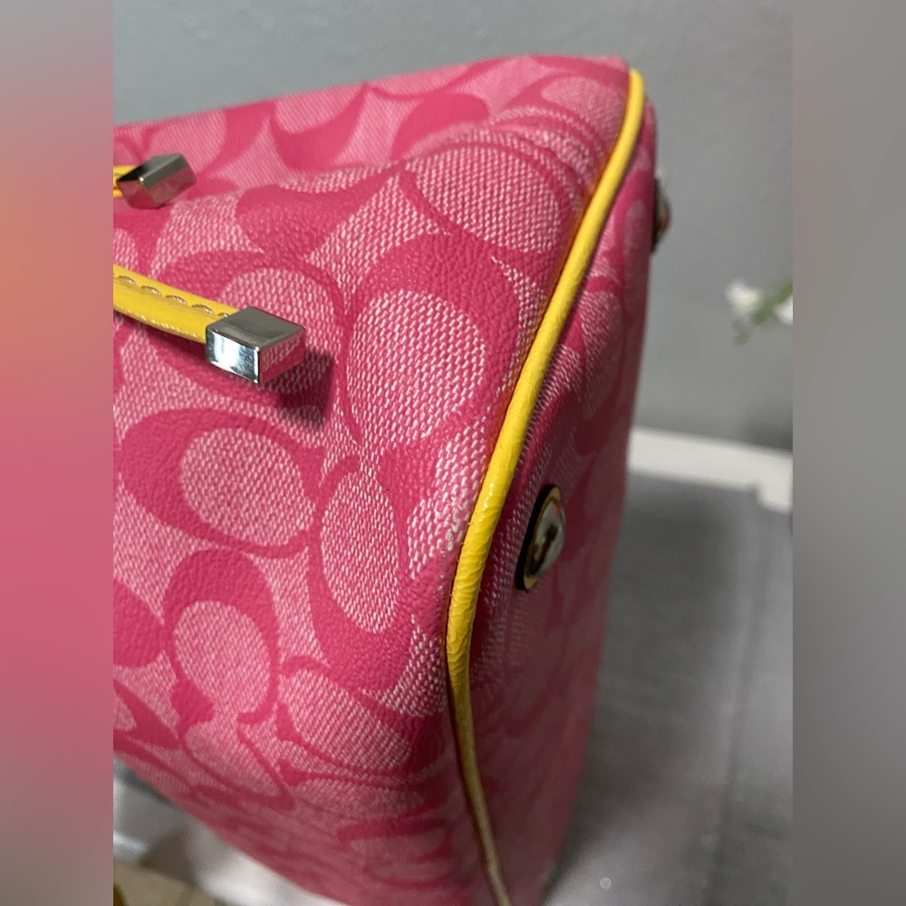 Coach handbag - Picture 10 of 15